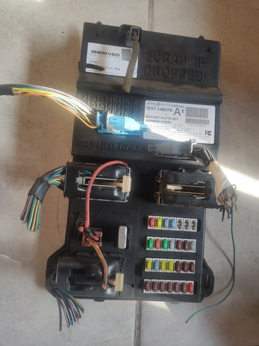 Módulo Bsi Ford Fusion 2007 2008 2009 7e5t14b476a Conector 5wy7877