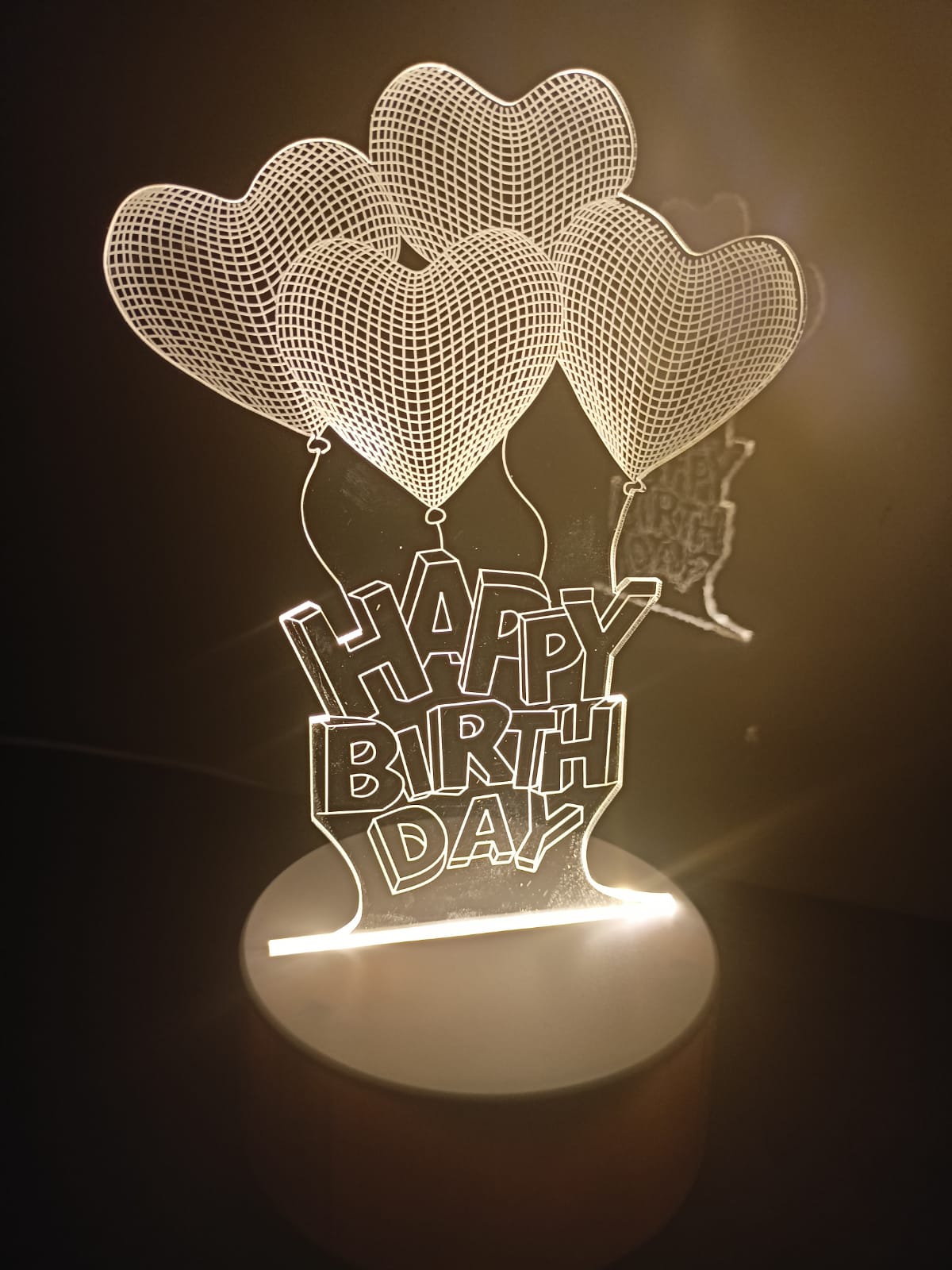 Luminária LED  3D Em Formato De Corações Aniversario Happy Birthday