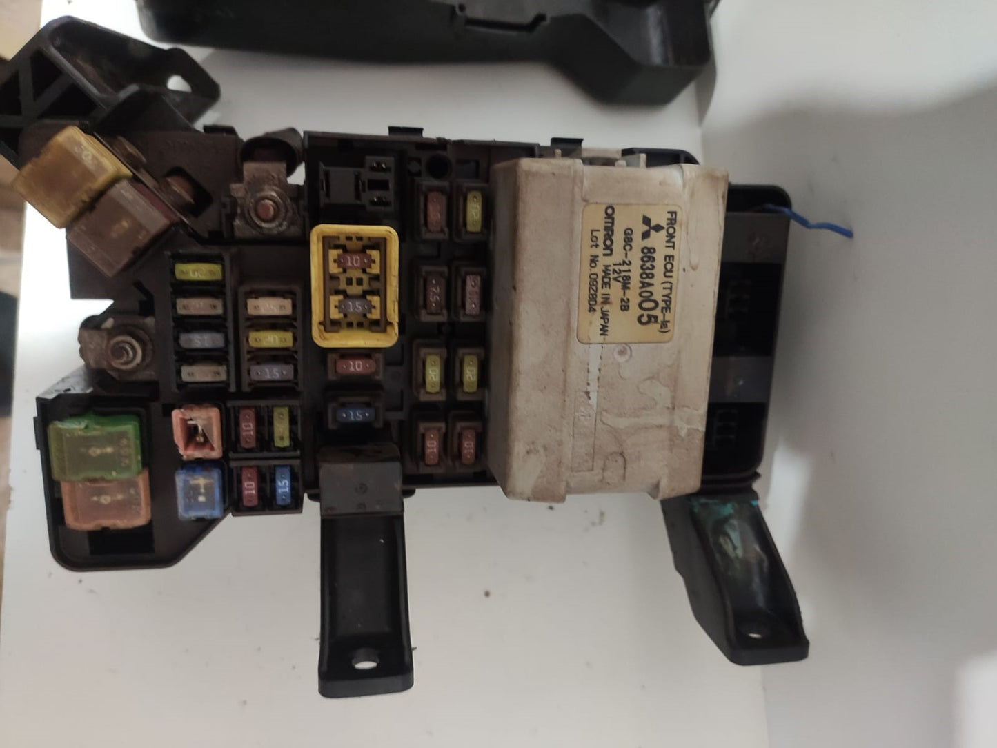 Caixa de Fusiveis Pajero Full 3.2 2008 2018 8638a005