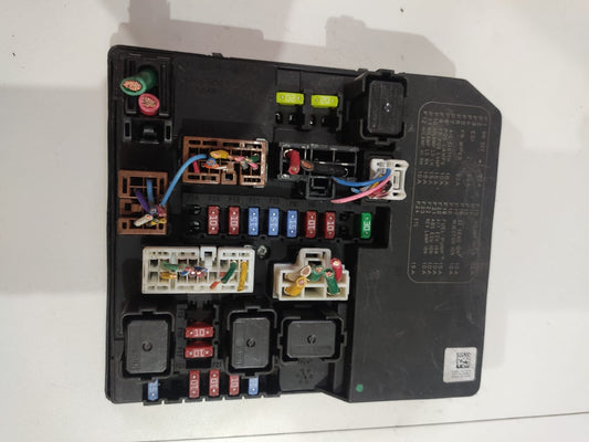 Modulo Bsi Caixa de Fusiveis Nissan Livina Tiida 284b7ed03a 524812f05