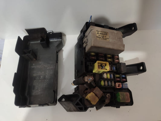 Caixa de Fusiveis Pajero Full 3.2 2008 2018 8638a005