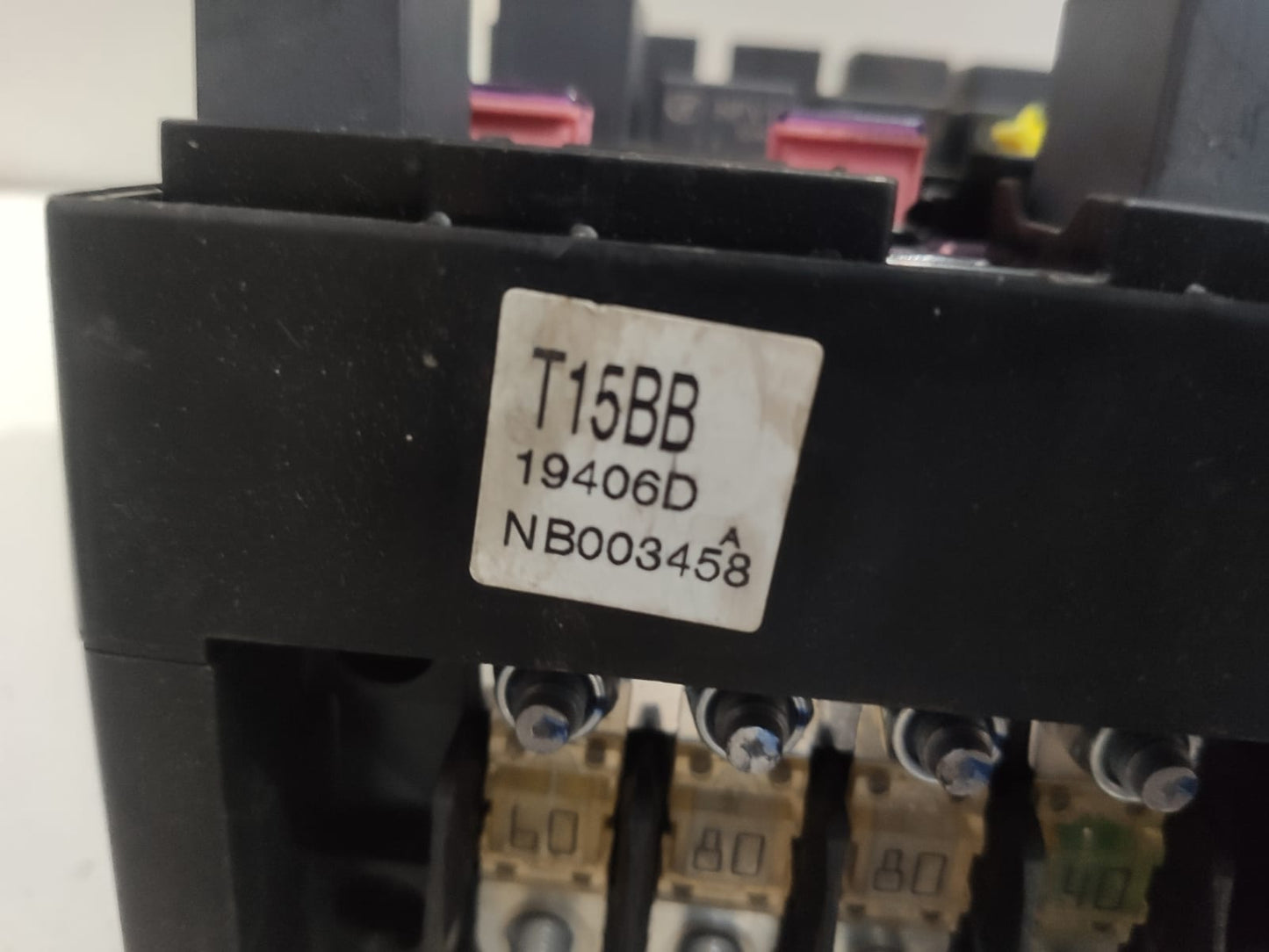 Caixa de Fusiveis Chery Tiggo 1.5t 2020  Rele t15-3723010bb