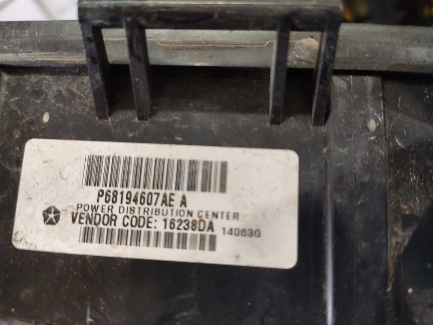 Modulo Caixa de Fusiveis Jee Gran Cherokee 2014 p68194607ae