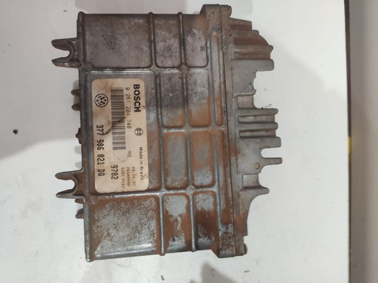 Modulo de injeção Gol 1.0 8v mi 377906021dg 0261204740