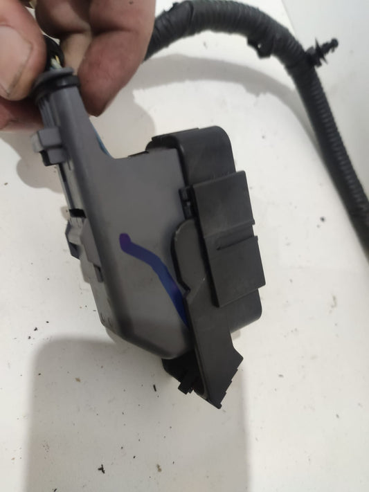 Chicote Conector Modulo Bomba Combustivel Tracker 84082495