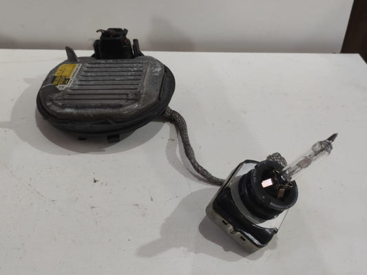 Modulo Retaor Farol Xenon Lampada hilux Sw4 Fores 8596722080