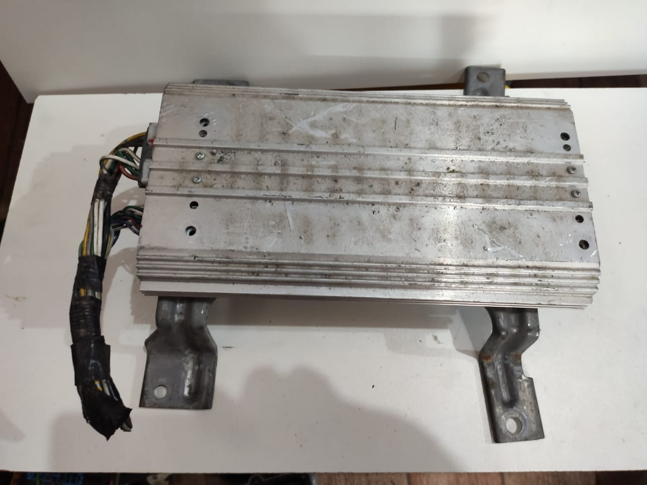 Modulo Amplificador Som Original Pajero Dakar 10-16 8701a308