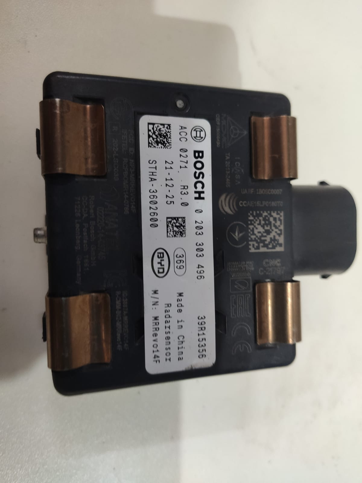 Modulo Sensor Radar BYD Tang 0203303496 39r15356 stha3602600