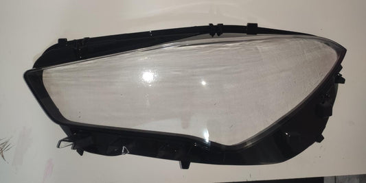 Lente do Farol Dianteiro Esquerdo Mercedes CLA180 CLA200 2020 2021 2022 Motorista