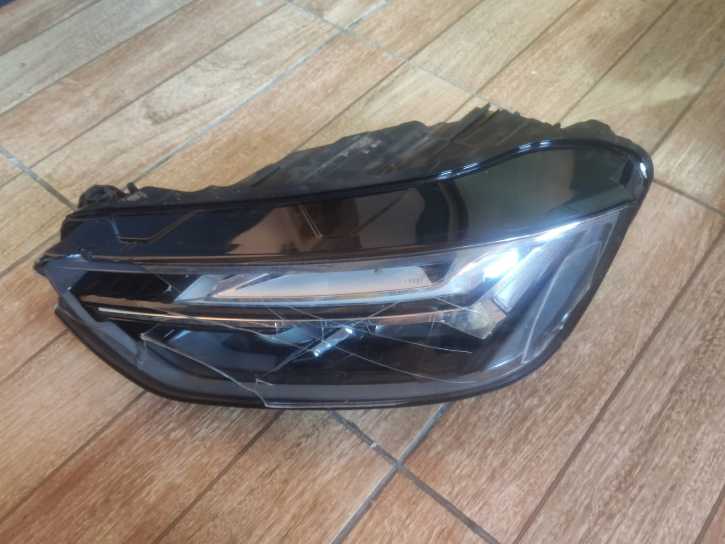Farol Dianteiro Esquerdo Audi Q5 2021 2022 2023 80a941033f