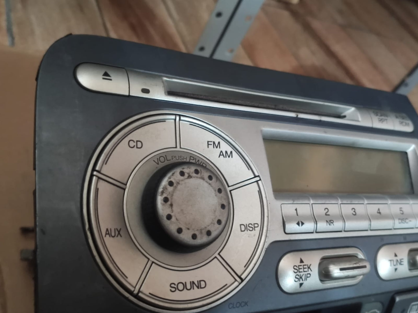 Radio Cd player Hon Fit 2004 2008 39100saat310m1 original