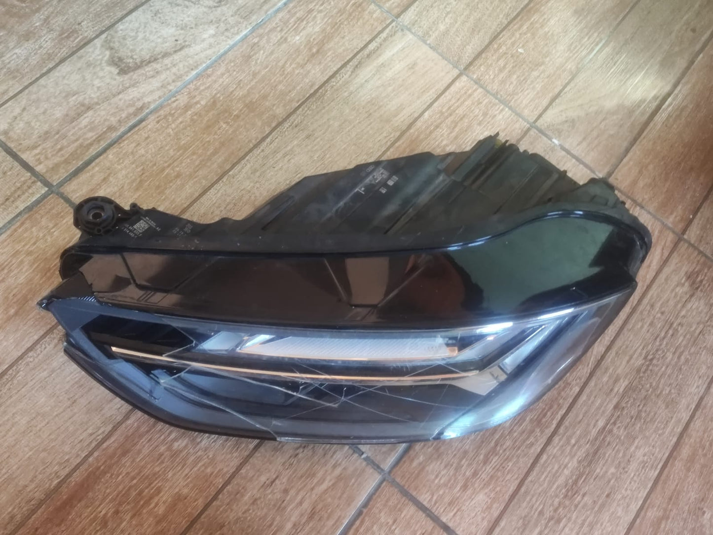 Farol Dianteiro Esquerdo Audi Q5 2021 2022 2023 80a941033f