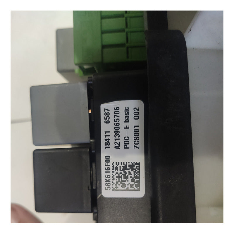Módulo Caixa De Fusiveis Rele Merced C180 Gla200 A2139065706