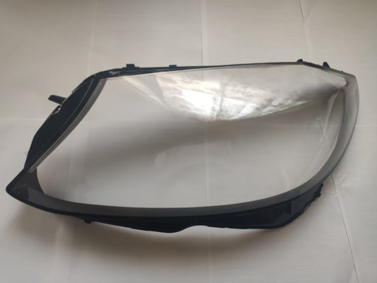 Lente Farol Esquerda Mercedes C180 C200 C250 C300 C350 2015 2016 2017 2018 2019 Motorista